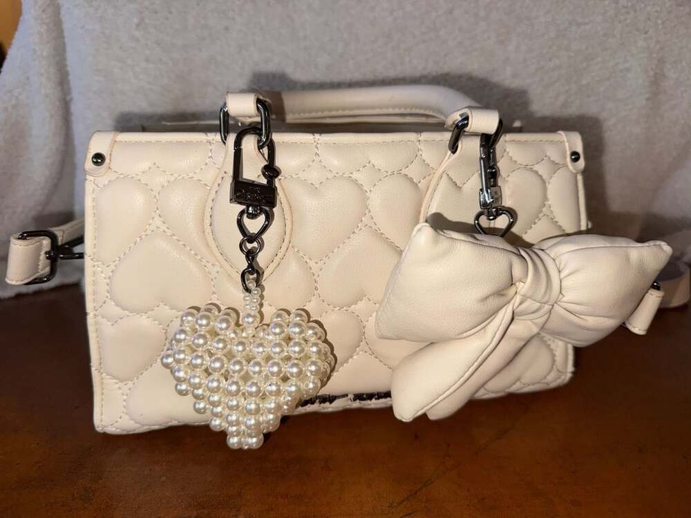 Betsey Johnson White Quilted Hearts Handbag Satchel Purse